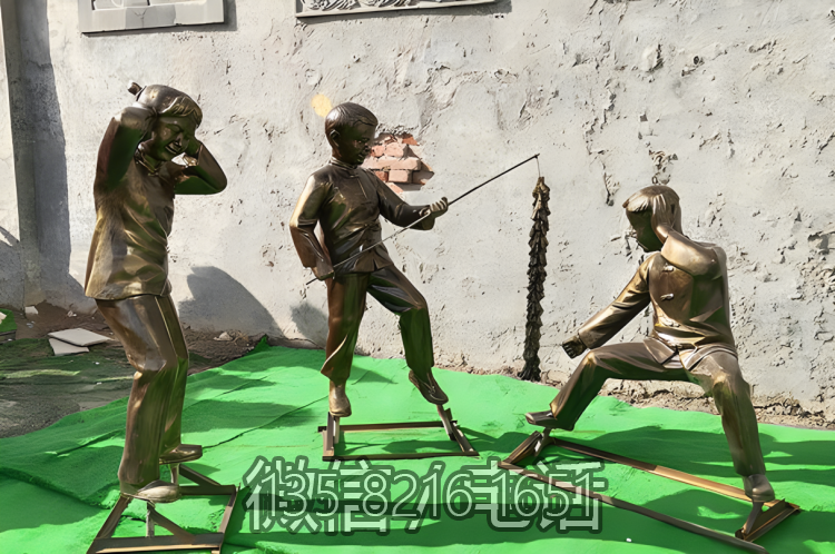 园林户外景观玻璃钢仿铜创意放鞭炮的人物博鱼网页版