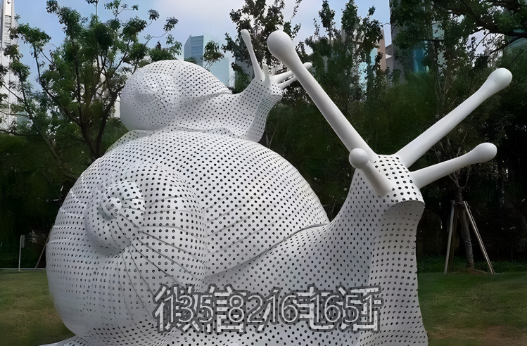 公园广场大型小动物景观装饰摆件不锈钢镂空蜗牛博鱼网页版