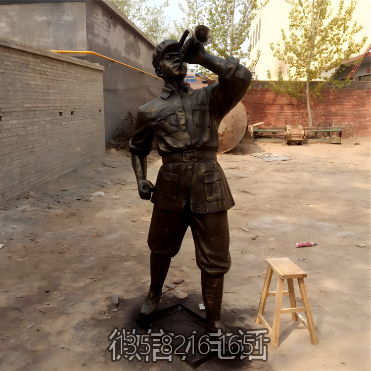 吹号的玻璃钢仿铜八路军战士博鱼网页版
