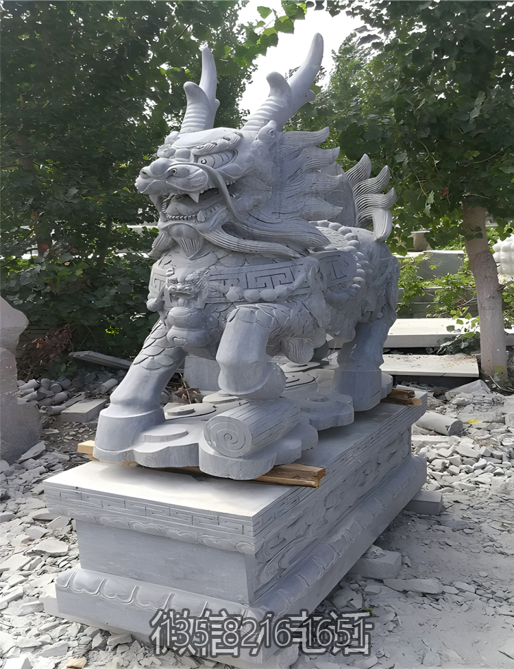 墓地摆件青石石雕辟邪神兽麒麟博鱼网页版