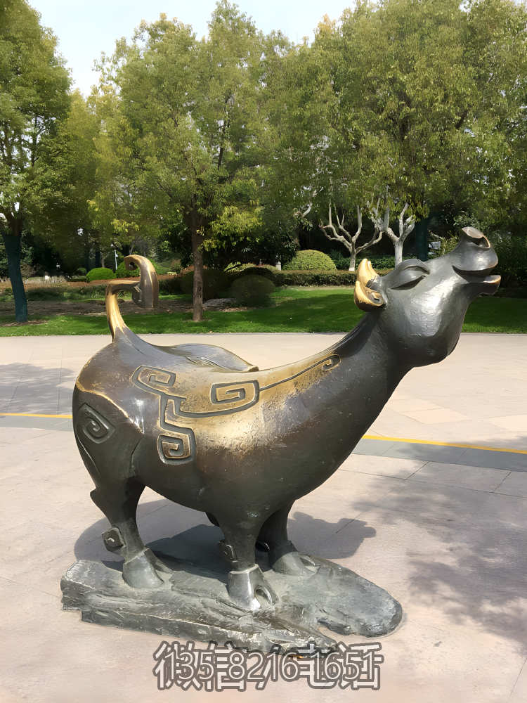 丑牛铸铜十二生肖动物铜雕