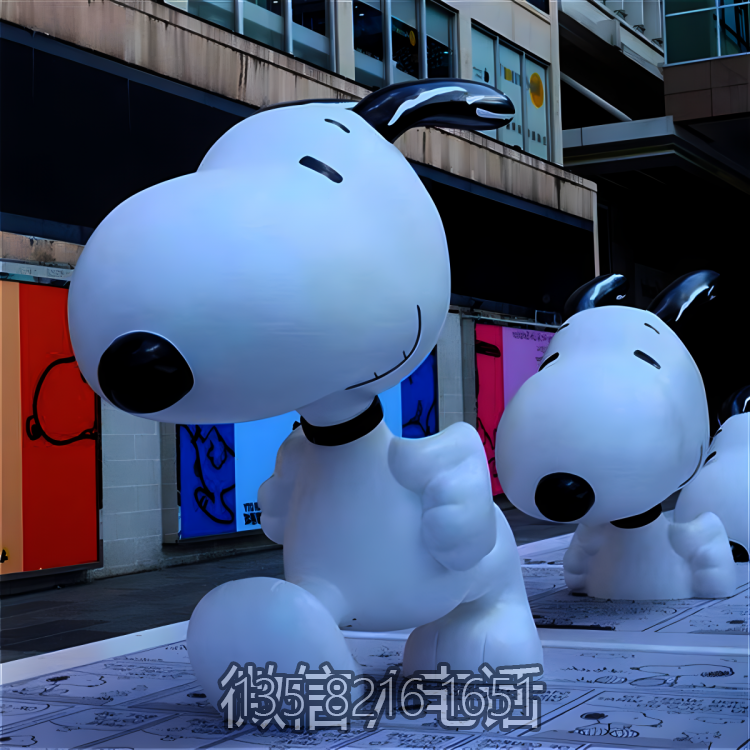 步行街创意景观装饰摆件卡通树Snoopy博鱼网页版