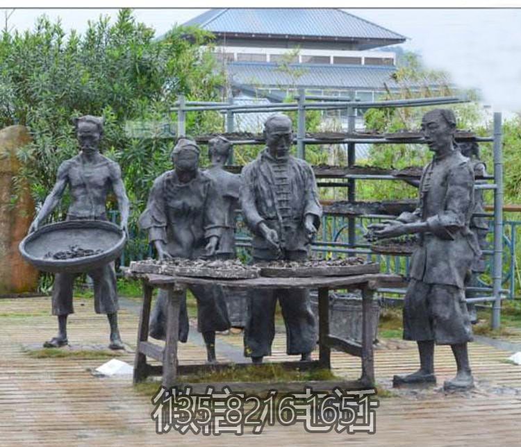 公园晒茶的人物铜雕茶文化博鱼网页版