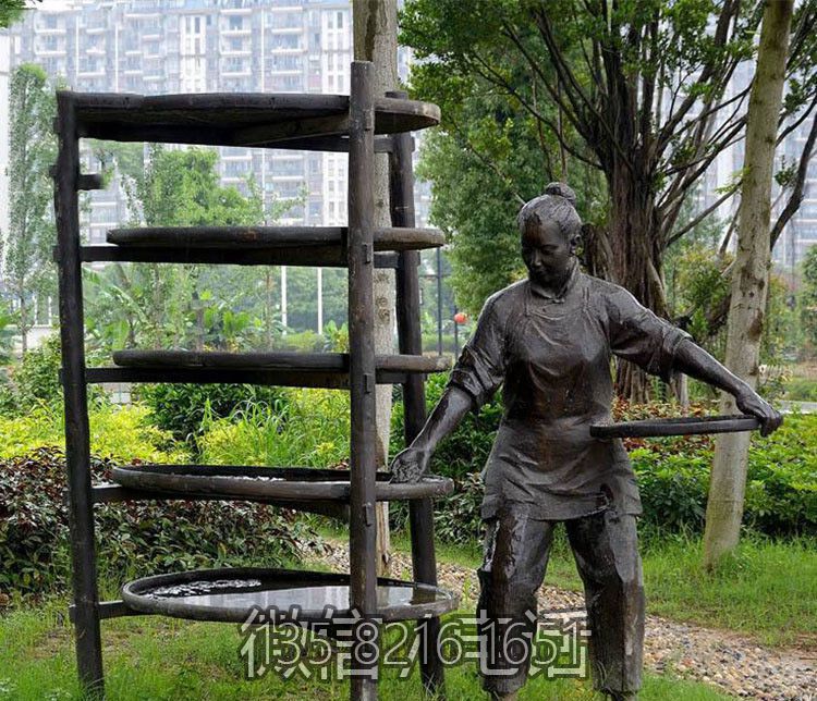 户外晒青的制茶人物博鱼网页版