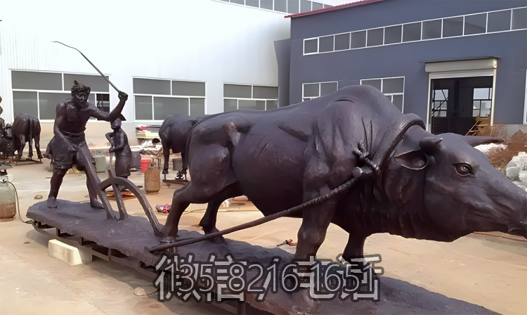 城市景观玻璃钢仿铜定制农耕文化情景小品耕地牛博鱼网页版