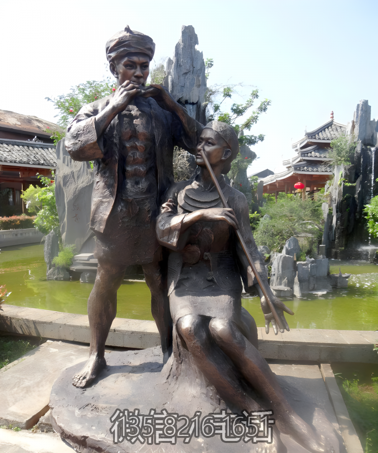 吹奏乐器的少数民族情景人物铜雕吹奏博鱼网页版