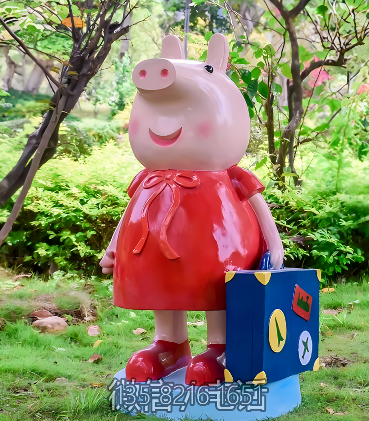 花园动物摆件玻璃钢卡通动物动画片小猪佩奇博鱼网页版