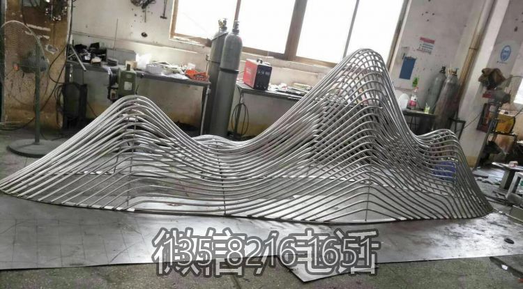 不锈钢假山博鱼网页版水池水景装饰博鱼网页版