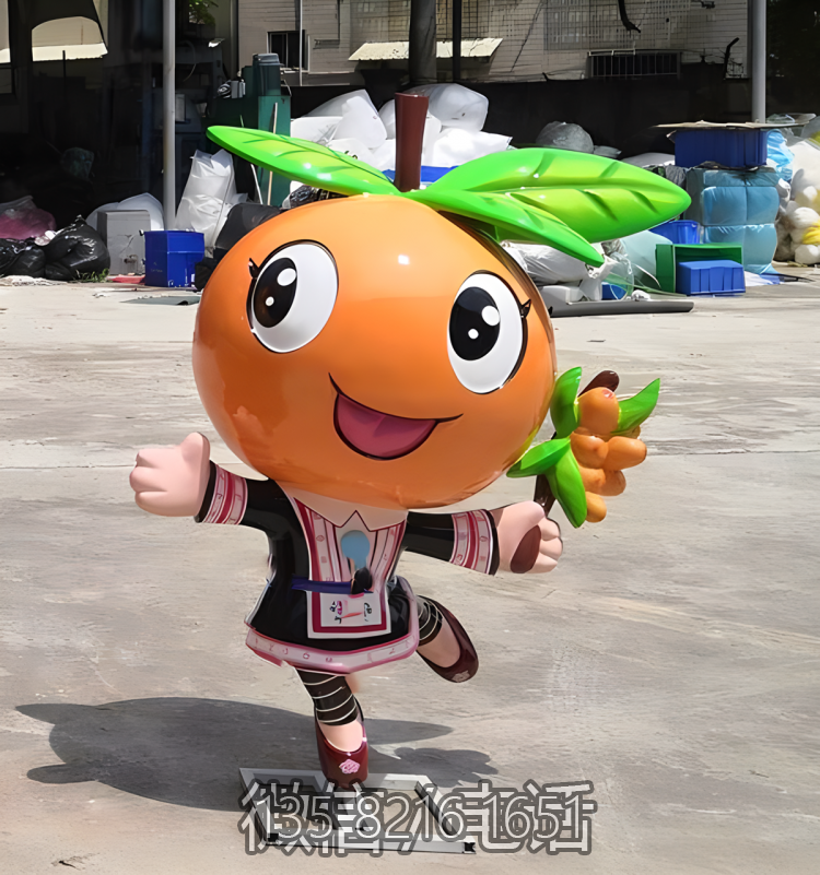 民族风卡通枇杷公仔