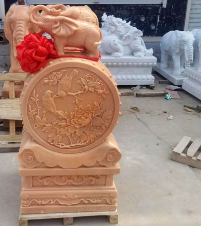 晚霞红大理石大象抱鼓石门墩摆件