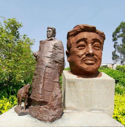 景区园林景观玻璃钢仿铜名人贺龙博鱼网页版