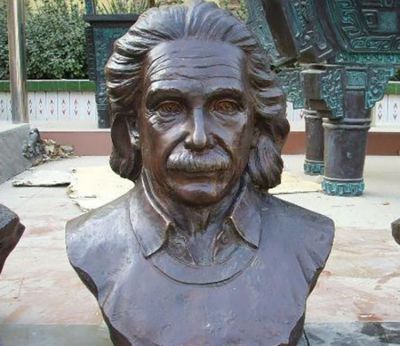 园林户外半身像玻璃钢仿铜伟大发明家爱因斯坦博鱼网页版