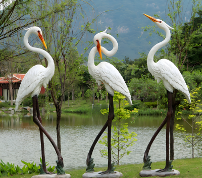 湖边装饰品摆件玻璃钢仿真组合小品动物景观白鹭博鱼网页版