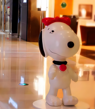 商场店铺玻璃钢卡通美陈装饰摆件Snoopy博鱼网页版