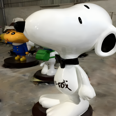 商场景观小品玻璃钢卡通树脂公仔Snoopy博鱼网页版
