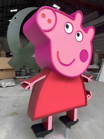 不锈钢定制动物摆件动画片小猪佩奇博鱼网页版