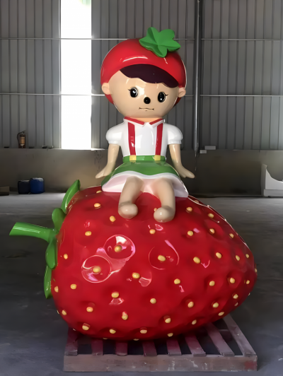 坐在草莓上的卡通小孩博鱼网页版