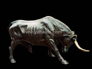 铜雕牛的简单介绍和象征意义